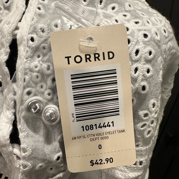 Torrid White Eyelet Tank Top - Picture 6 of 7